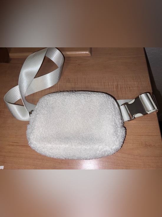 Handbags - White Sherpa Fleece Belt Bag Crossbody Fanny Pack Cozy Mini Gold